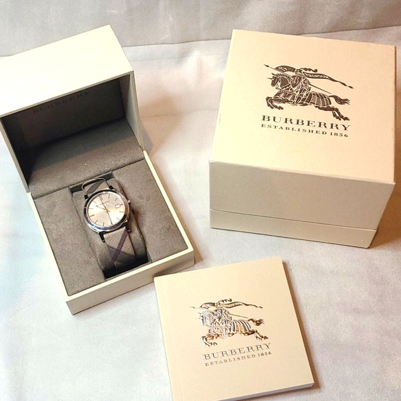 Burberry Classic Check Watch - Picture 1 of 5